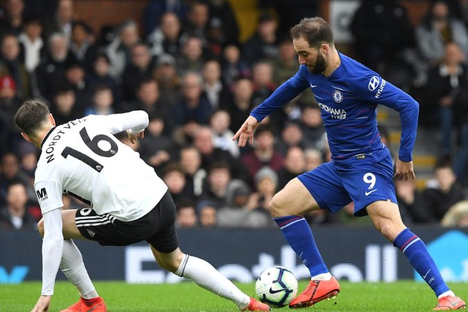 ESPN：奥斯卡曾短暂失去意识，目前正在ICU接受检查