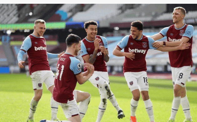 西甲半场：博耶点射破门，阿拉维斯暂1-0皇家社会